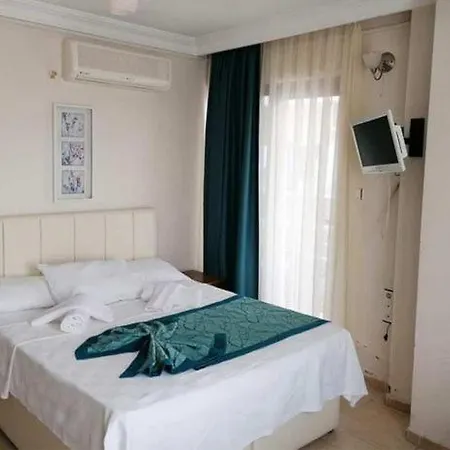 Hotel Pembe Koesk