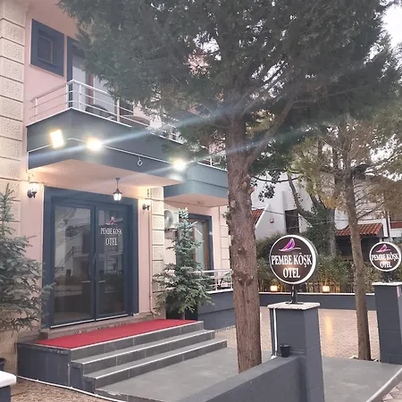 Couette-café Pembe Koesk Akçay